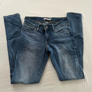 Levi’s 711 Skinny jeans